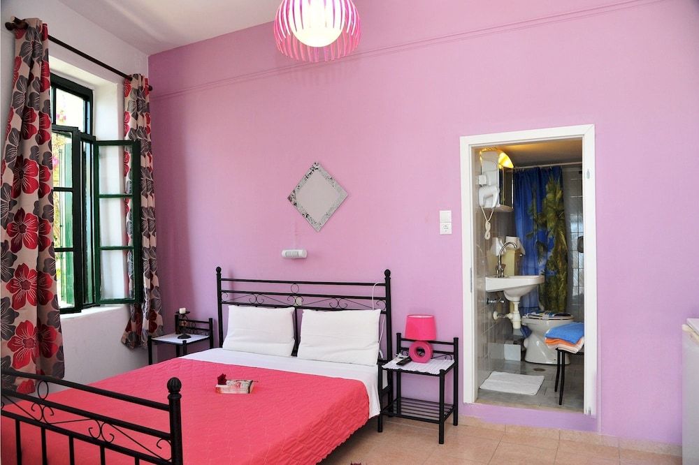 Akteon Rooms 2