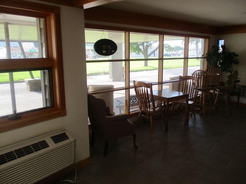 Motel 6-Prairie Du Chien, WI 2