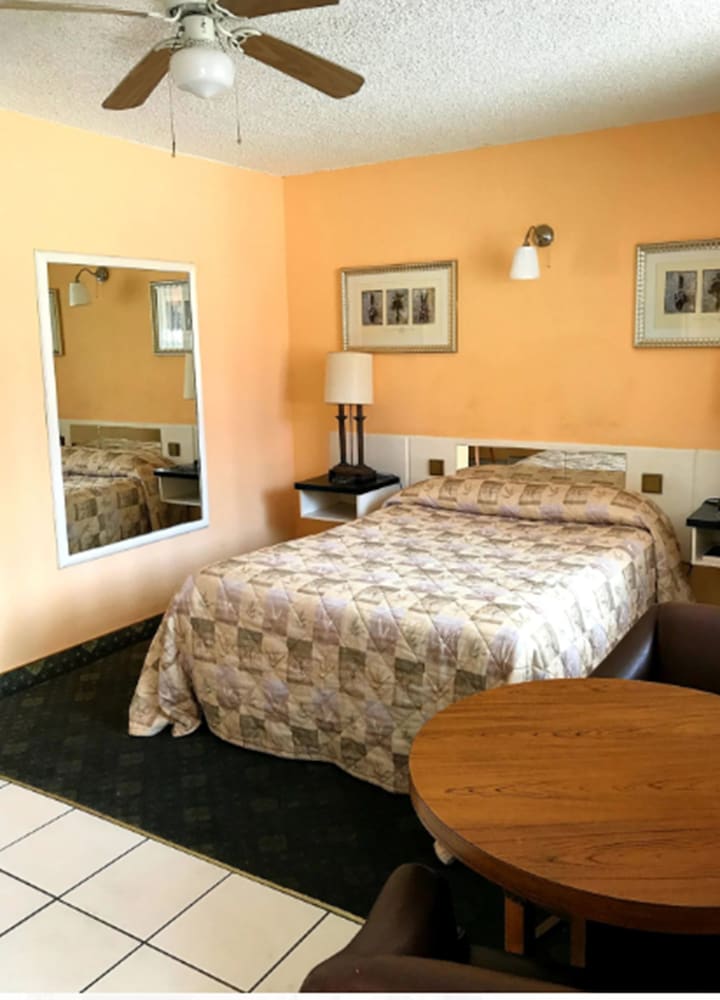 Motel Cortez 1