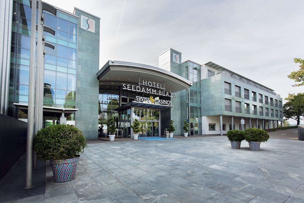 Seedamm Plaza 1