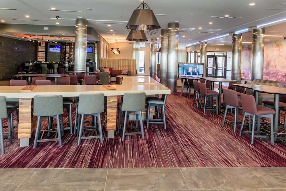 Courtyard by Marriott Lake Jackson 1