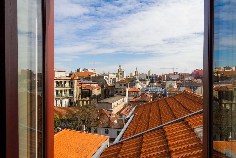 Liiiving in Porto - Historic Clerigos Studio 4F 1