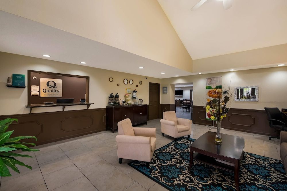 Quality Inn Johnson City I-26 exit 17 1
