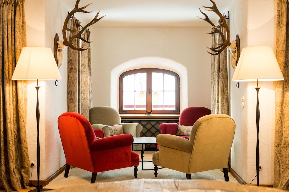 Schloss Prielau Hotel & Restaurants 2