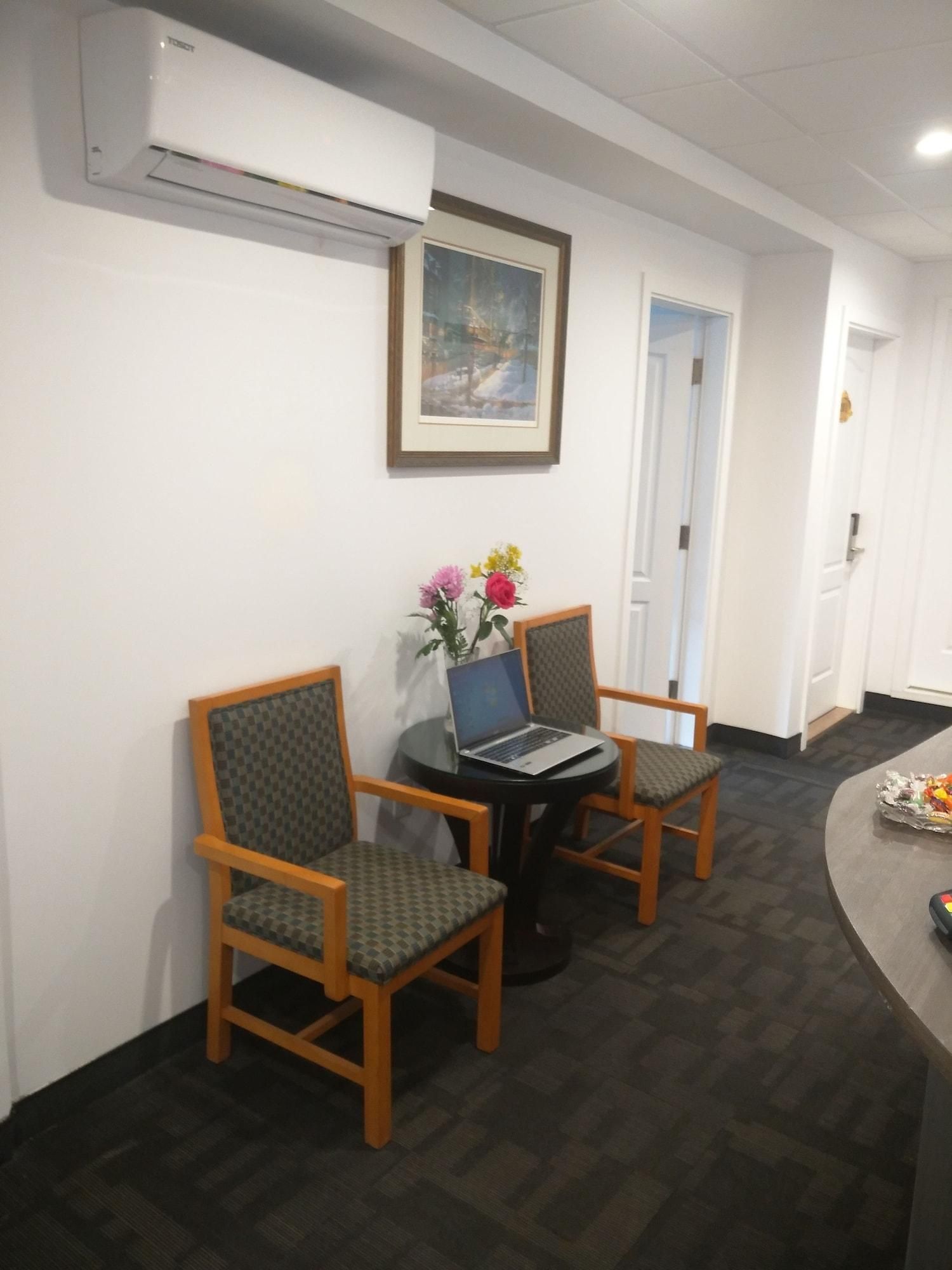 Hotel Le Deville 2