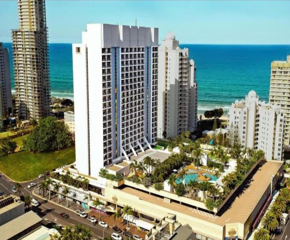 Hotel Apartments on 22 View Avenue, Surfers Paradise 1