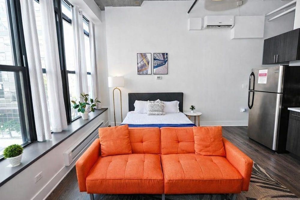 McCormick Suites by Slumber Stay 1