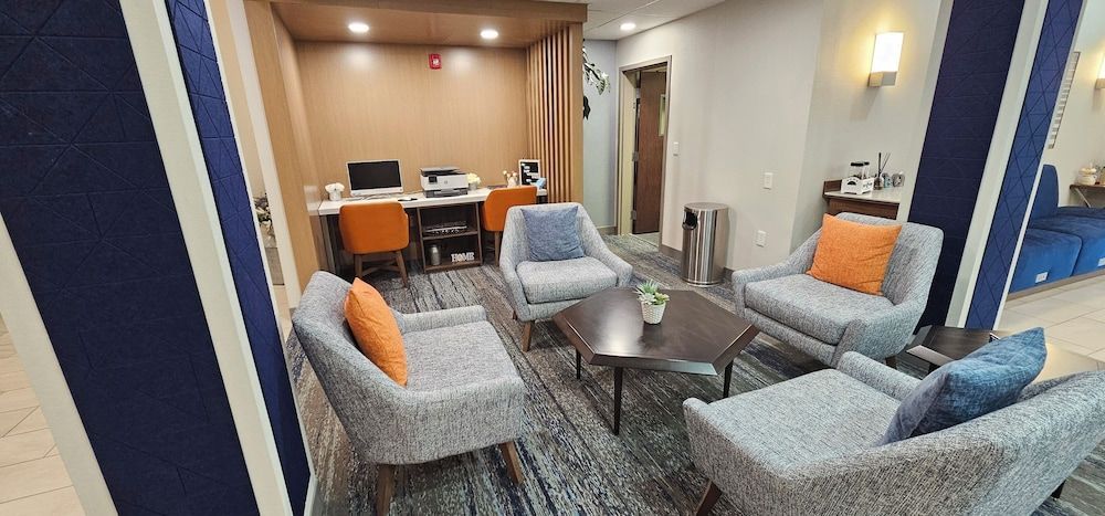 Holiday Inn Express & Suites TWIN FALLS by IHG 2