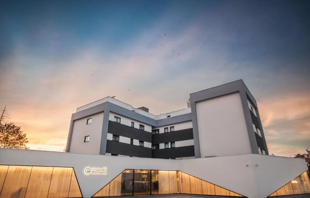 Essence Inn Marianos Hotel 1