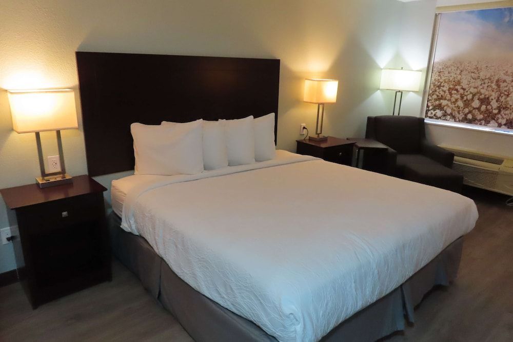 Best Western Childress West Hotel 1