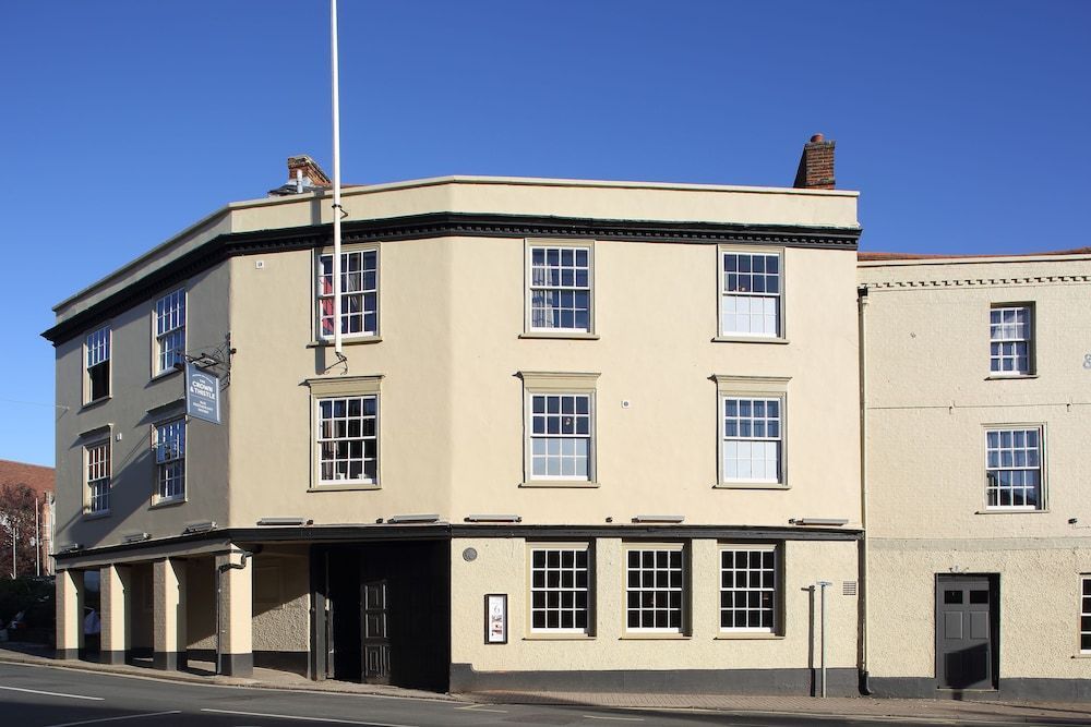 The Crown & Thistle, Abingdon, Oxfordshire - Acorn Pubs 1