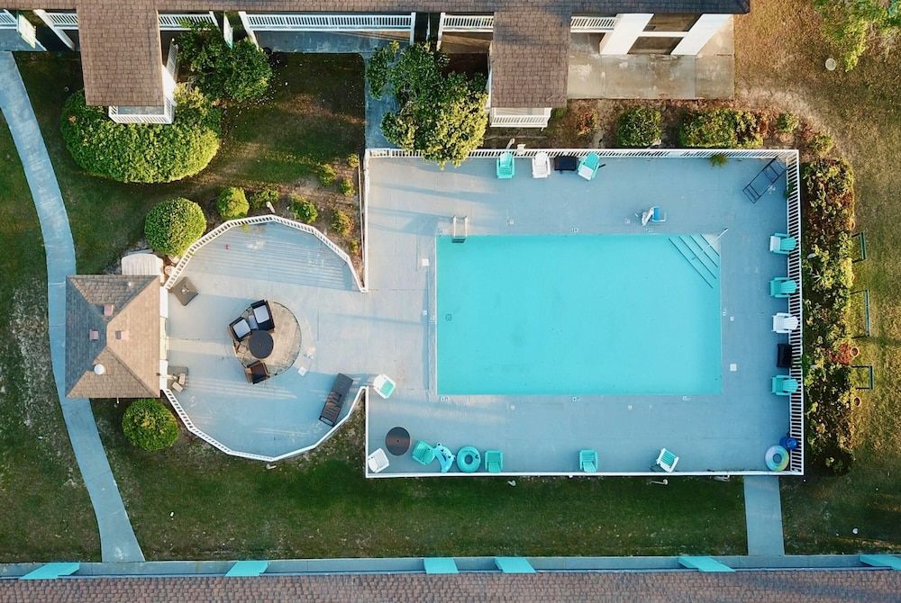 Eglin Extended Stay Hotel, a Howard Johnson by Wyndham 1