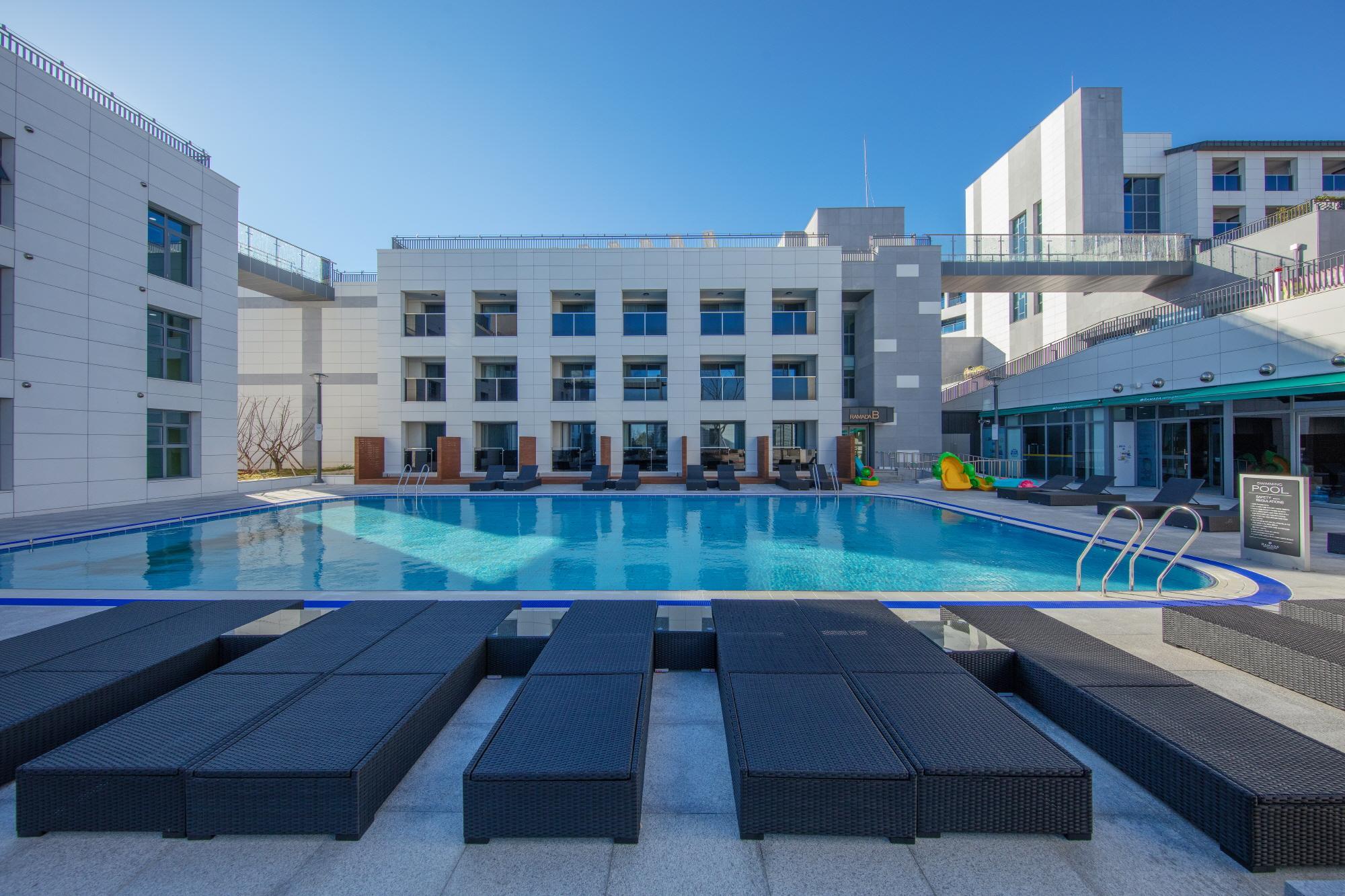 Ramada Hotel & Resort GyeongJu 2