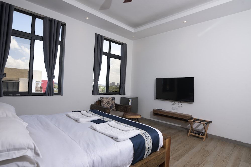 Tanzanite Serviced Apartment - TSA Masaki 2