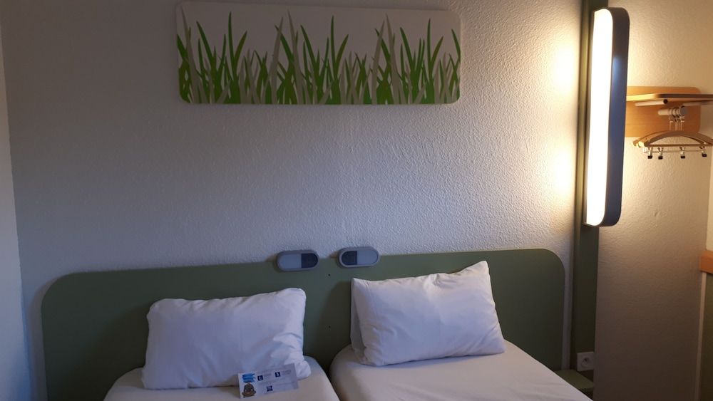ibis budget Versailles Chateau Saint cyr l'Ecole 2