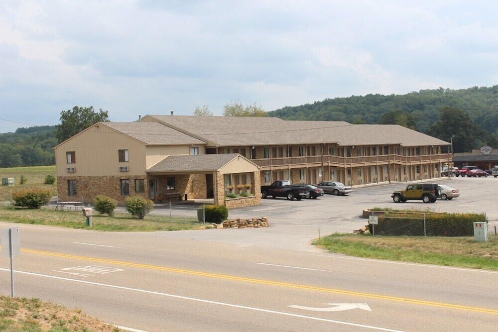 Salt Creek Inn 1