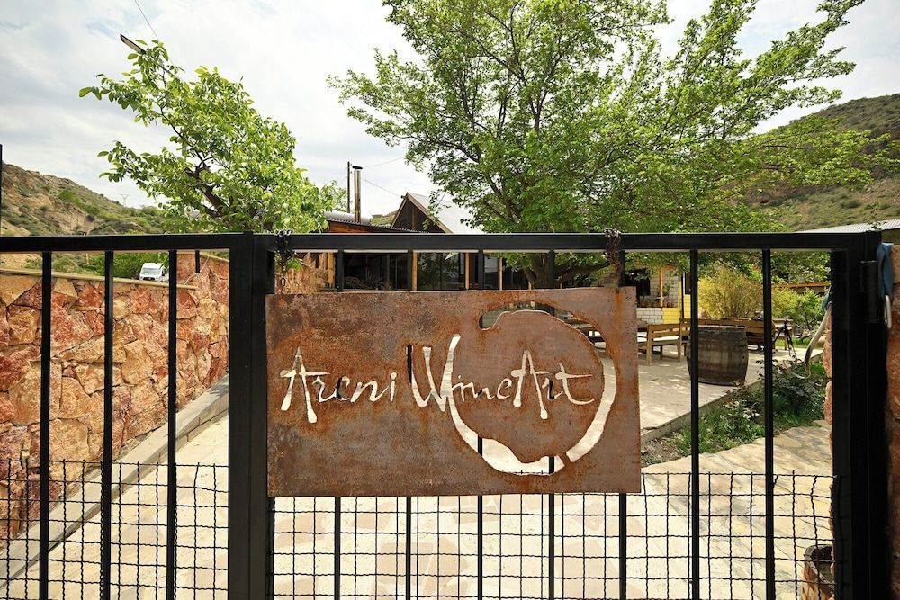 Areni Wine Art 1
