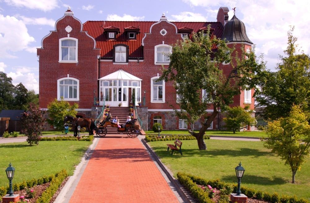Schloss Herrenstein 1