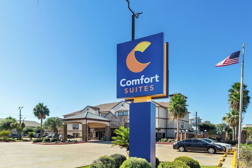Comfort Suites Lake Jackson Clute 1