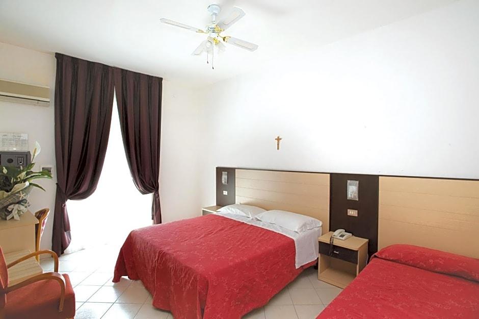 Hotel Zenith 1