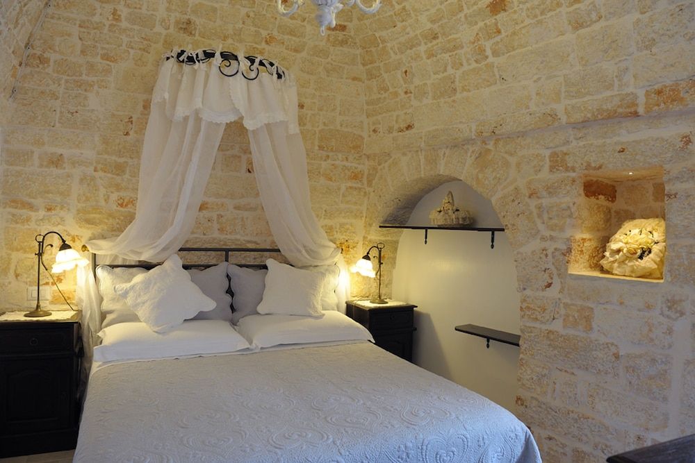Romantic Trulli 2