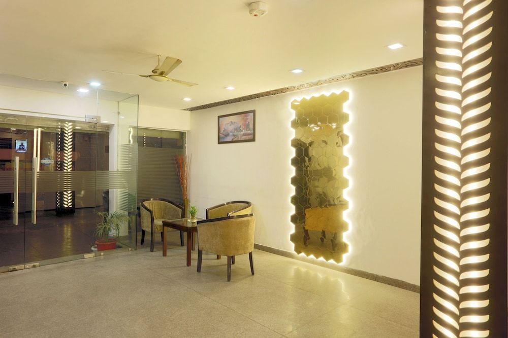 Airport Hotel Chanakya 2