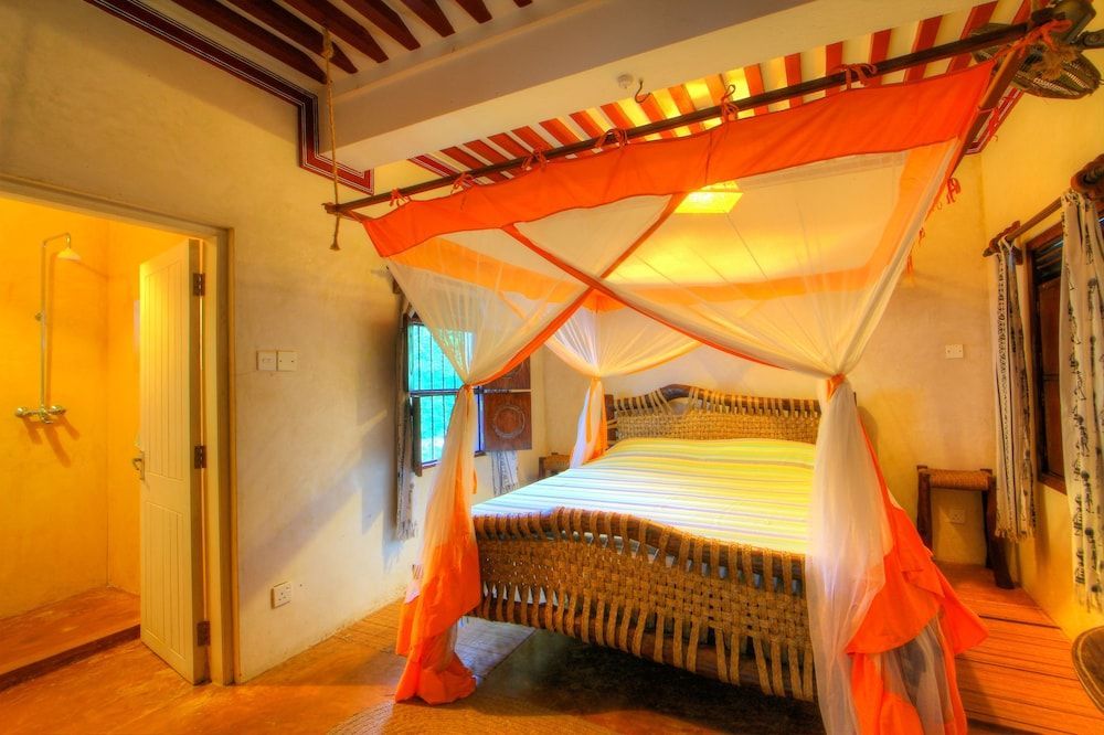 Swahili House Tiwi Beach - Private Oceanfront Boutique Villa Near Diani 2