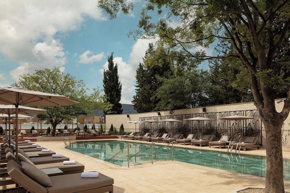 Sheraton Grand Tbilisi Metechi Palace 1