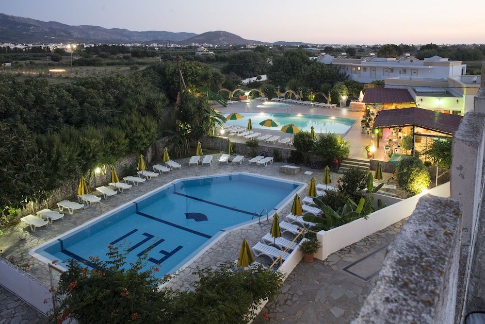 Fili Hotel Apartments 1