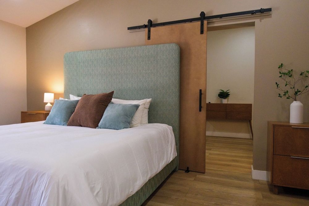 Adobe Inn - Monterey Park, Los Angeles 1