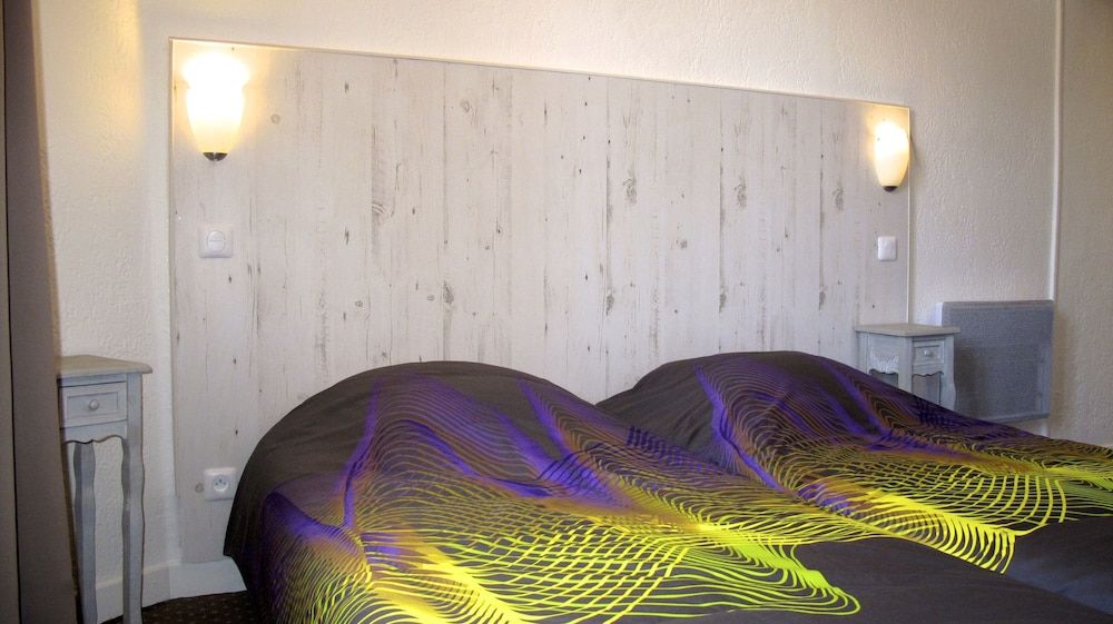 Nouvel Hotel 2