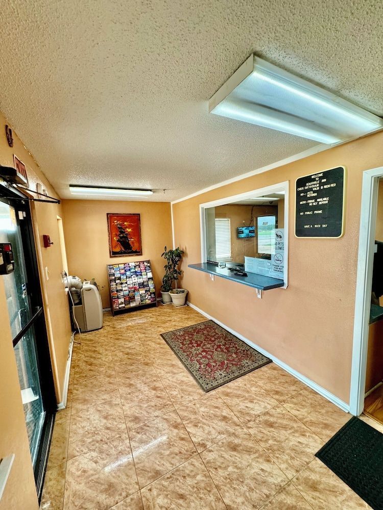 Seagoville Inn 2