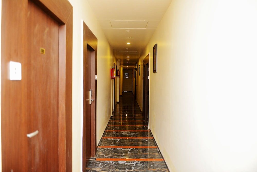 Hotel Elite Continental - Airport Road Andheri 2
