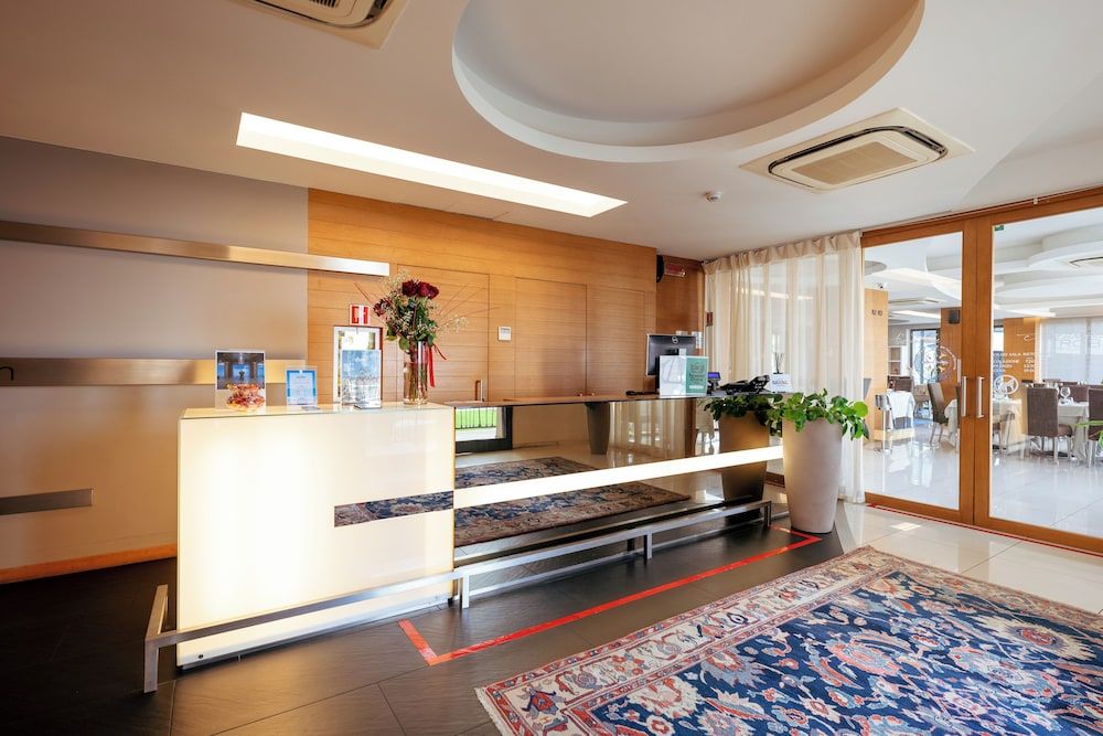 Villa Luisa Resort & Luxury Apartments 2