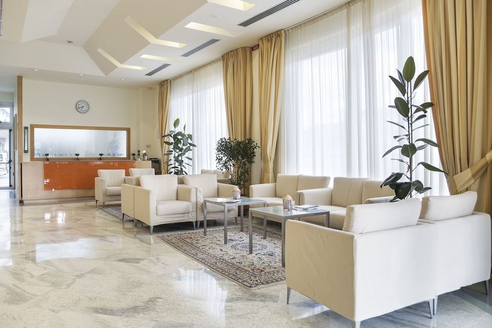 Hotel Mara 2