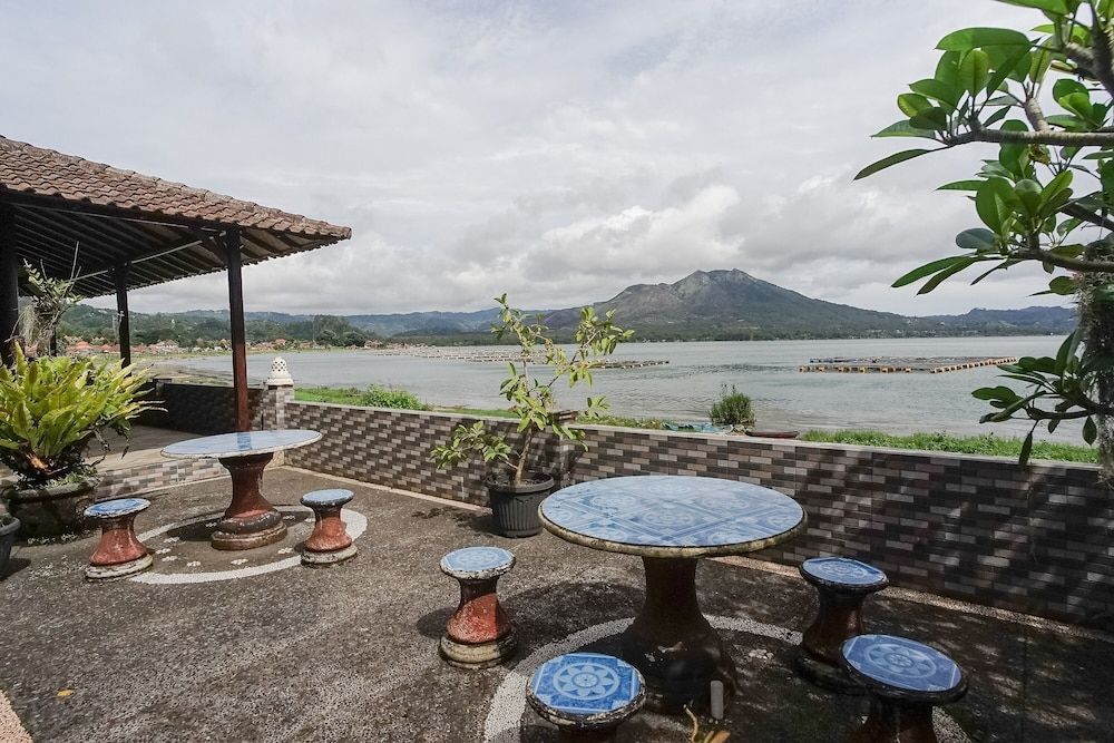 Baruna Lakeside View 1