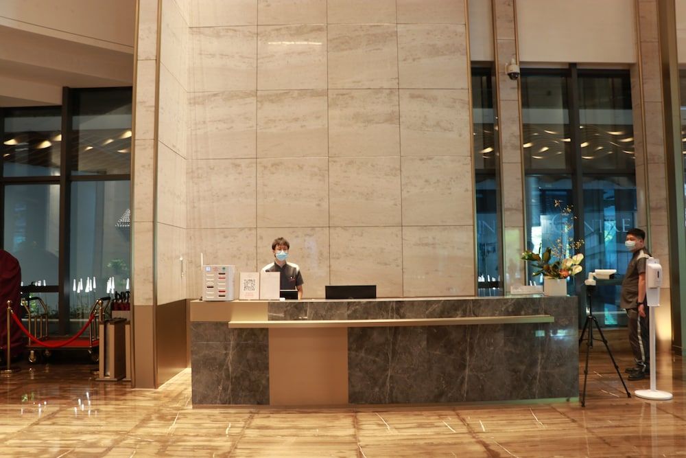 Crowne Plaza Shenzhen Nanshan by IHG 2
