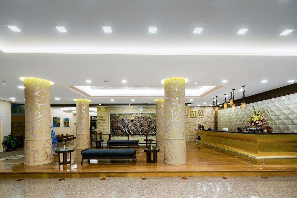 Aiyara Palace 2