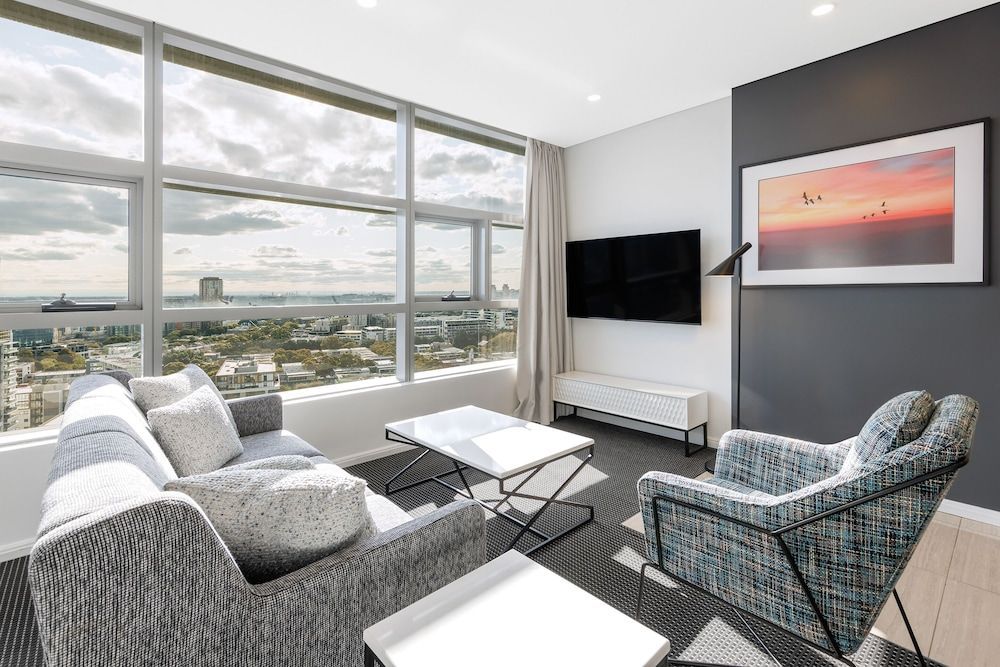 Meriton Suites Zetland 1