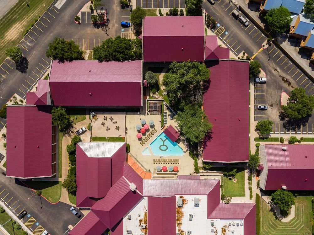 Y O Ranch Hotel and Conference Center 1