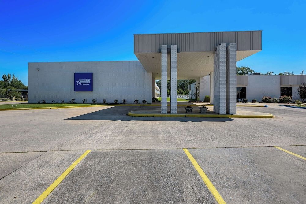 Americas Best Value Inn Hamilton 1