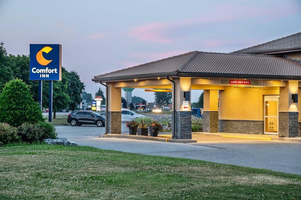 Comfort Inn Chatham 1