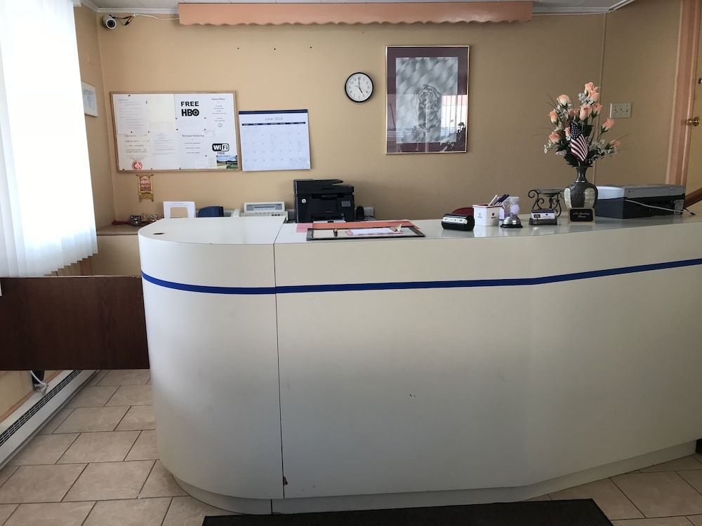 West Motel 2