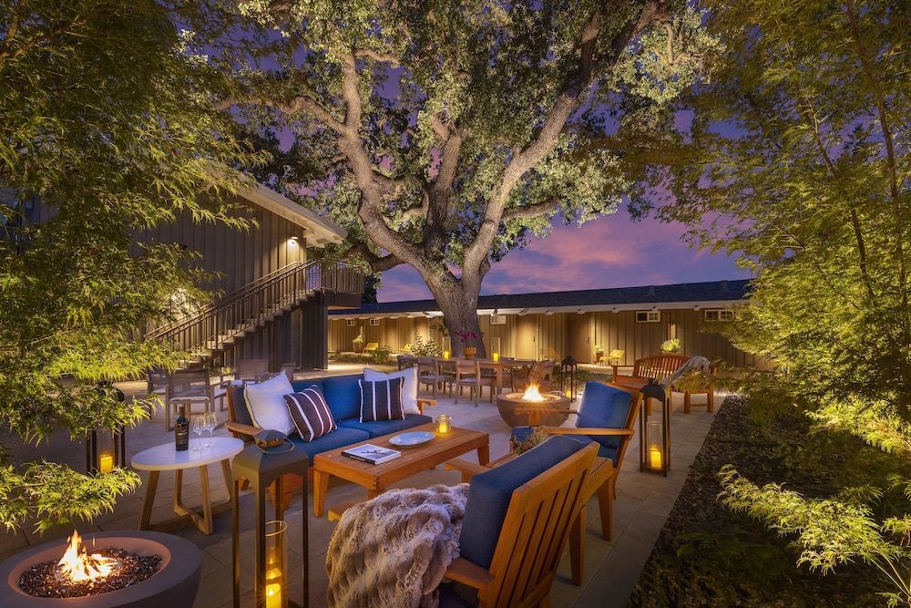 The Cottages Hotel 1