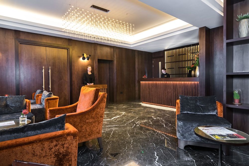 Montcalm Chilworth Townhouse 2