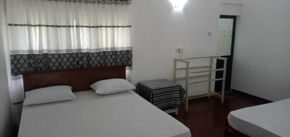 Hotel Lakeside 2