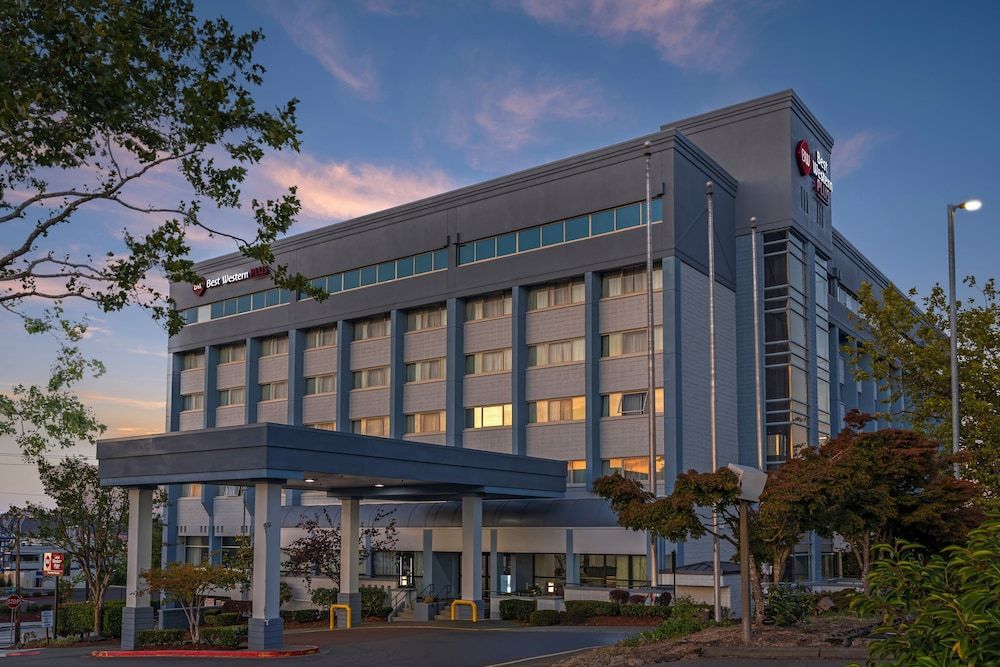 Best Western Plus Downtown Tacoma 1