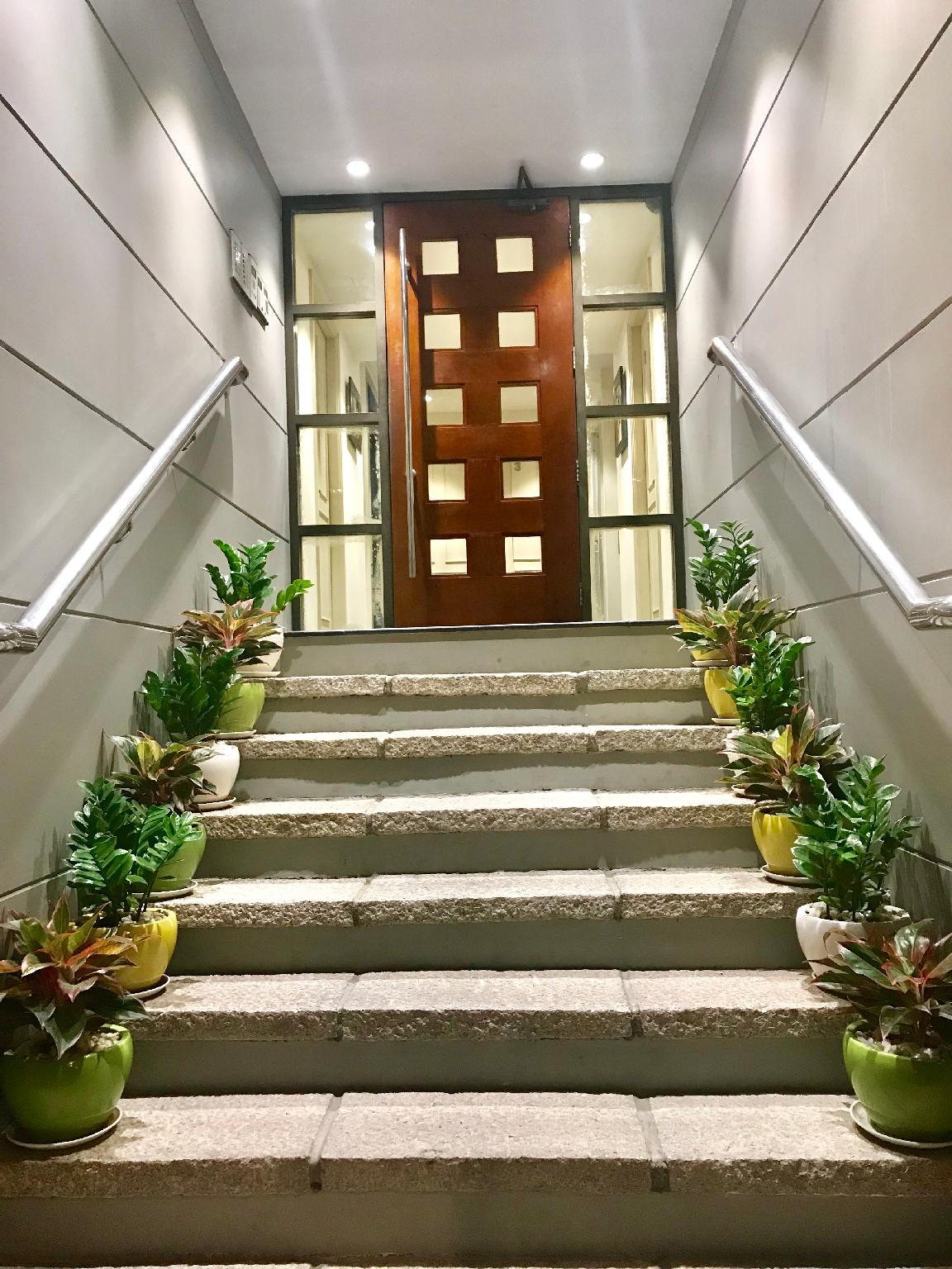 Saigon Apartments 1