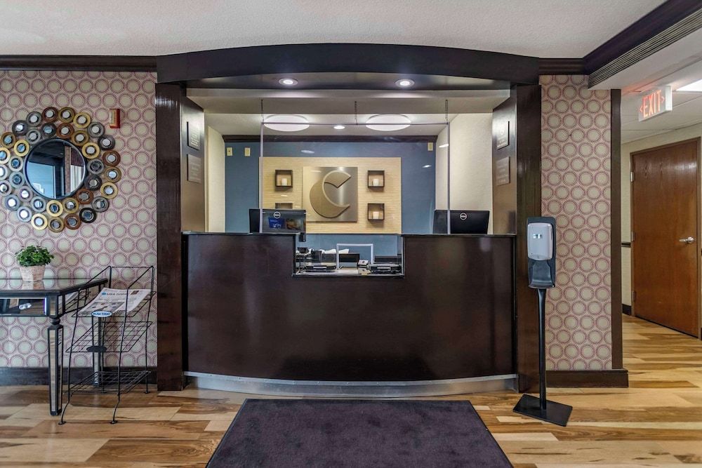 Comfort Inn Tulsa Midtown 2