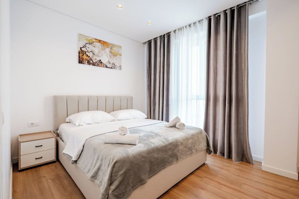 Kalpazo Rental Mosaic Tirana 2